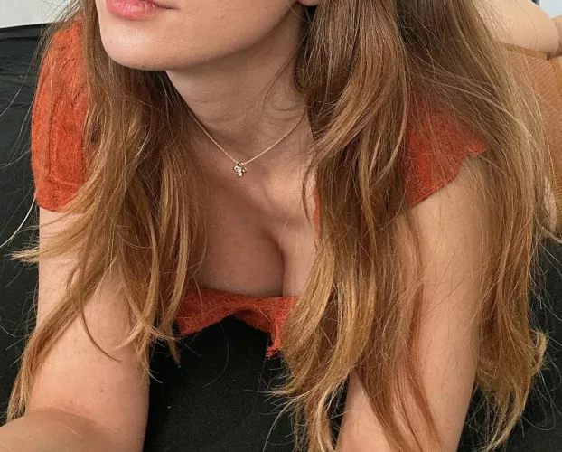 Unwrap me like a present by Hcsnem