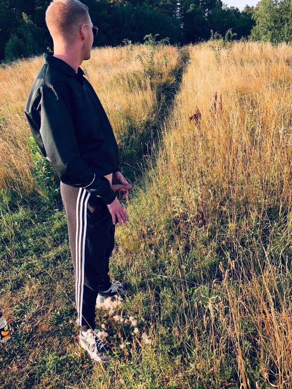 Wanna see me do a risky public jerk off? 😁🍆 dm me posted by hornyswe2004