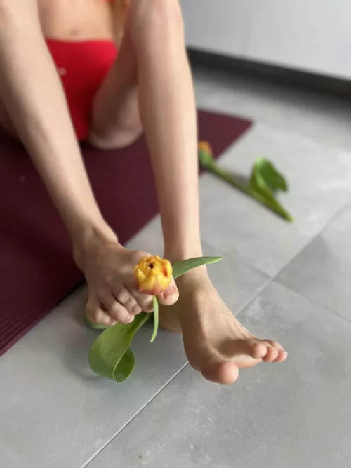 what are u placing in my left foot  by _ivannabelle