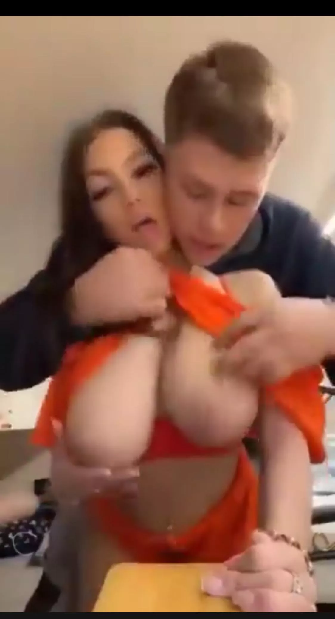 Who is this any idea ? posted by Independent_Ad_5260