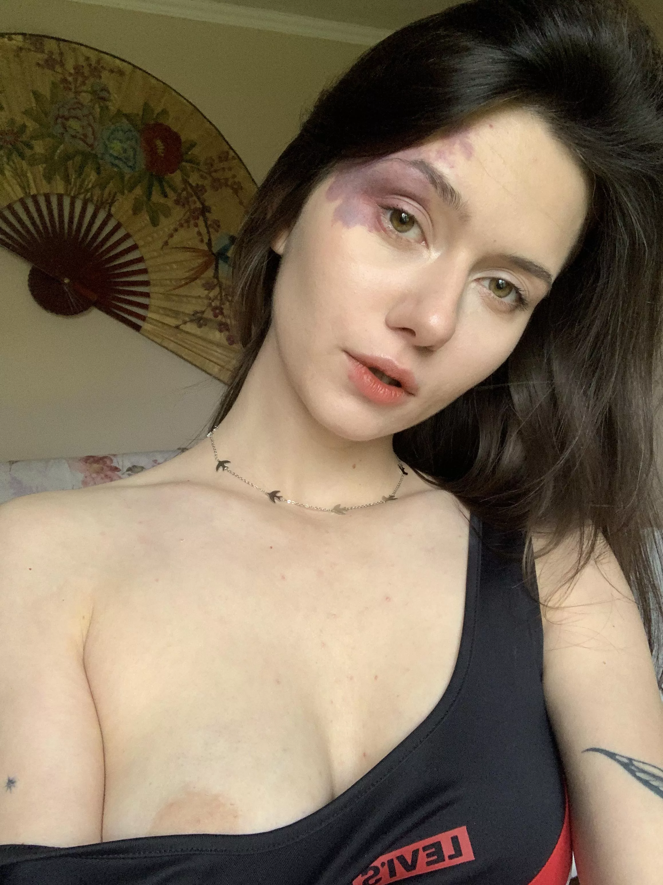 Wouldnt you just love to cum on these posted by CreepySaucer