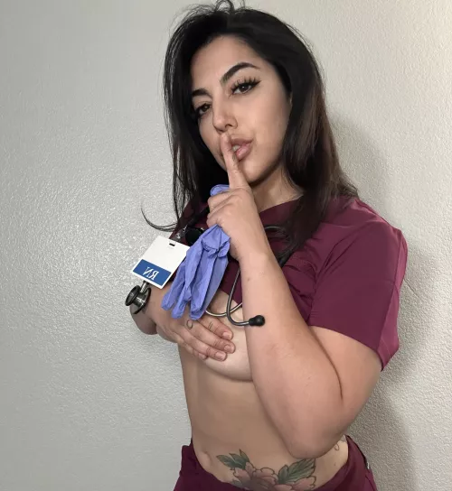 You walk by the room and see this. What you doing 😏 by nurse_cherxo