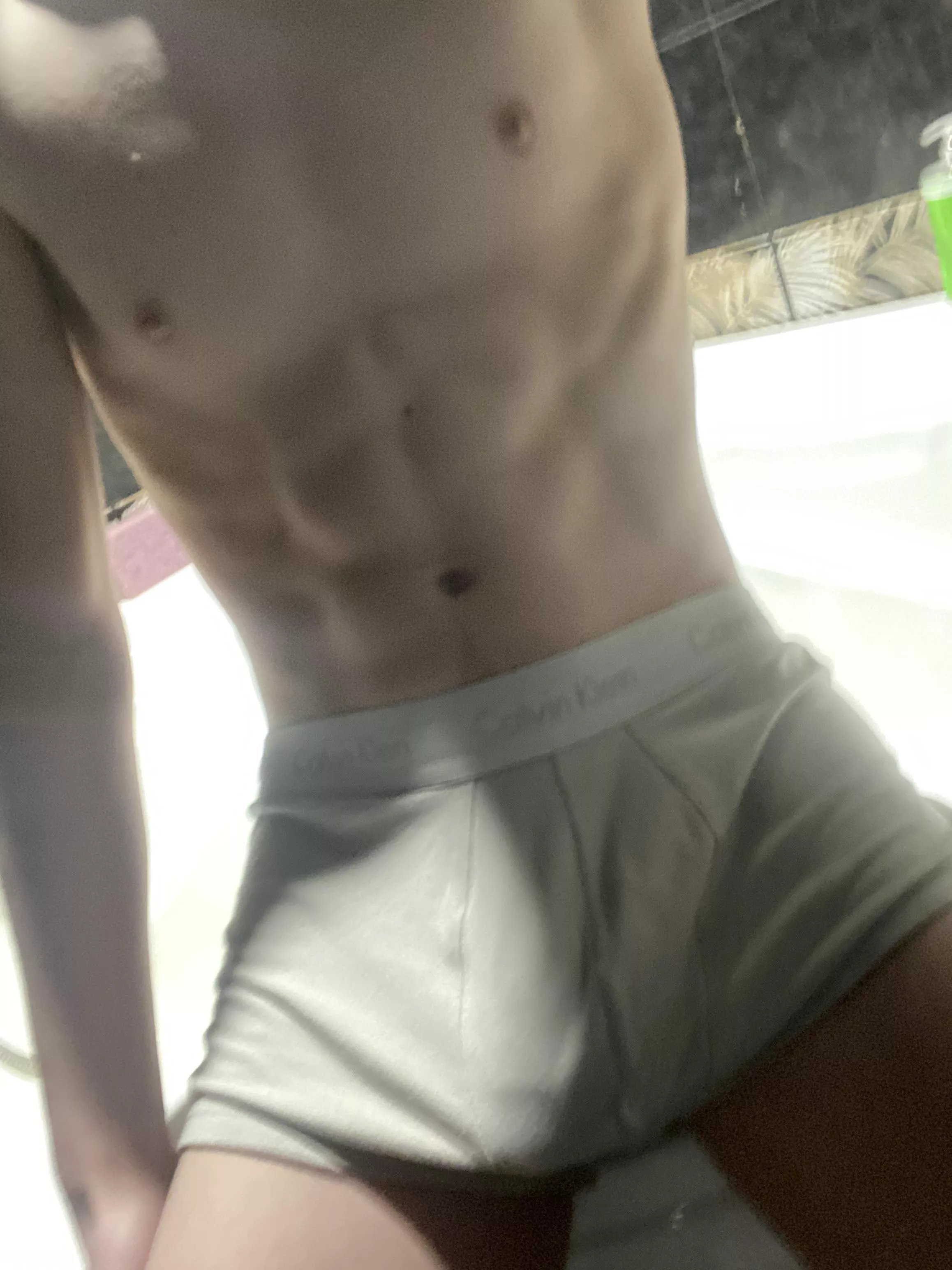 18 hmu w big cock posted by Careless-Horror-7786