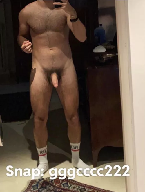 🇮🇹22 hairy vers horny asf snap in pic by Critical-Duck-8470