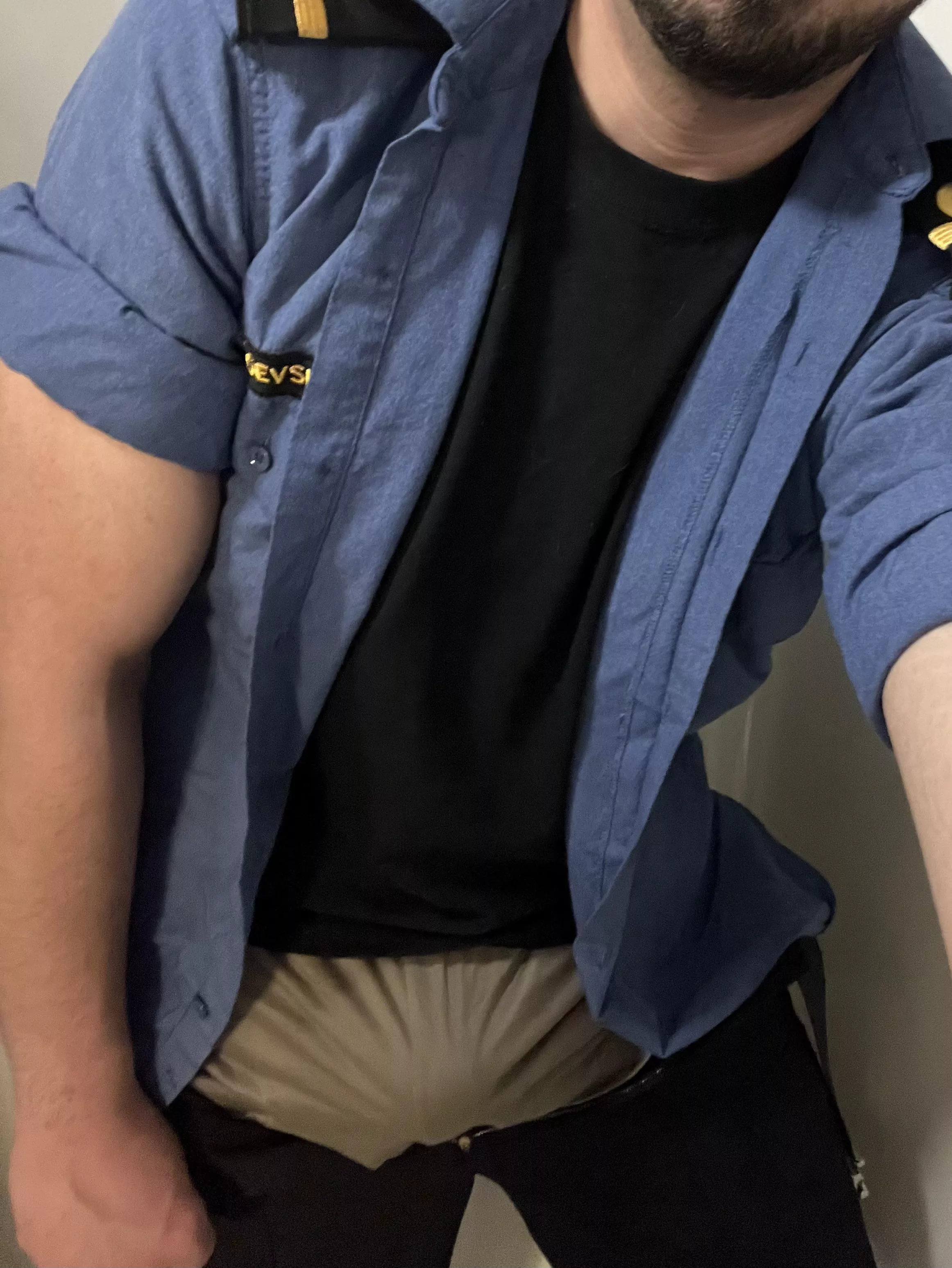 [27] who wants to help me out posted by ab_sailor