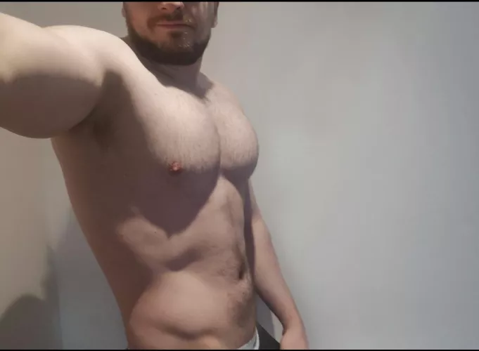 And more of the V here 👀 by celebratingkink