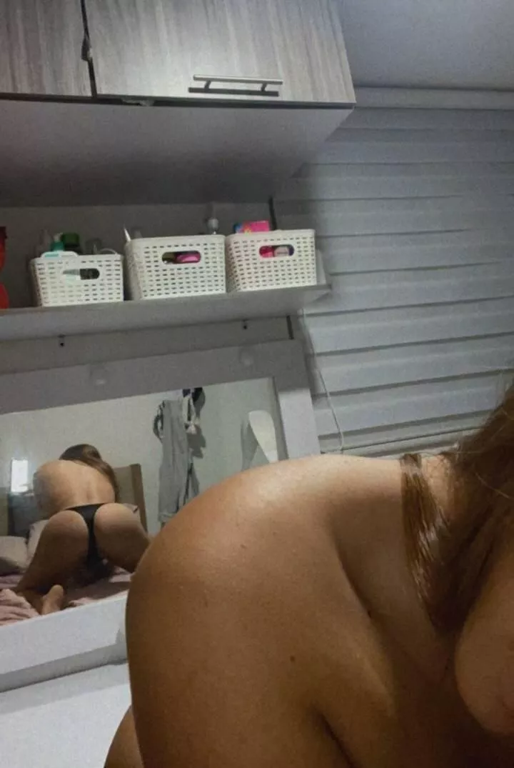 Beautiful booty of a perfect college girl posted by djallelo