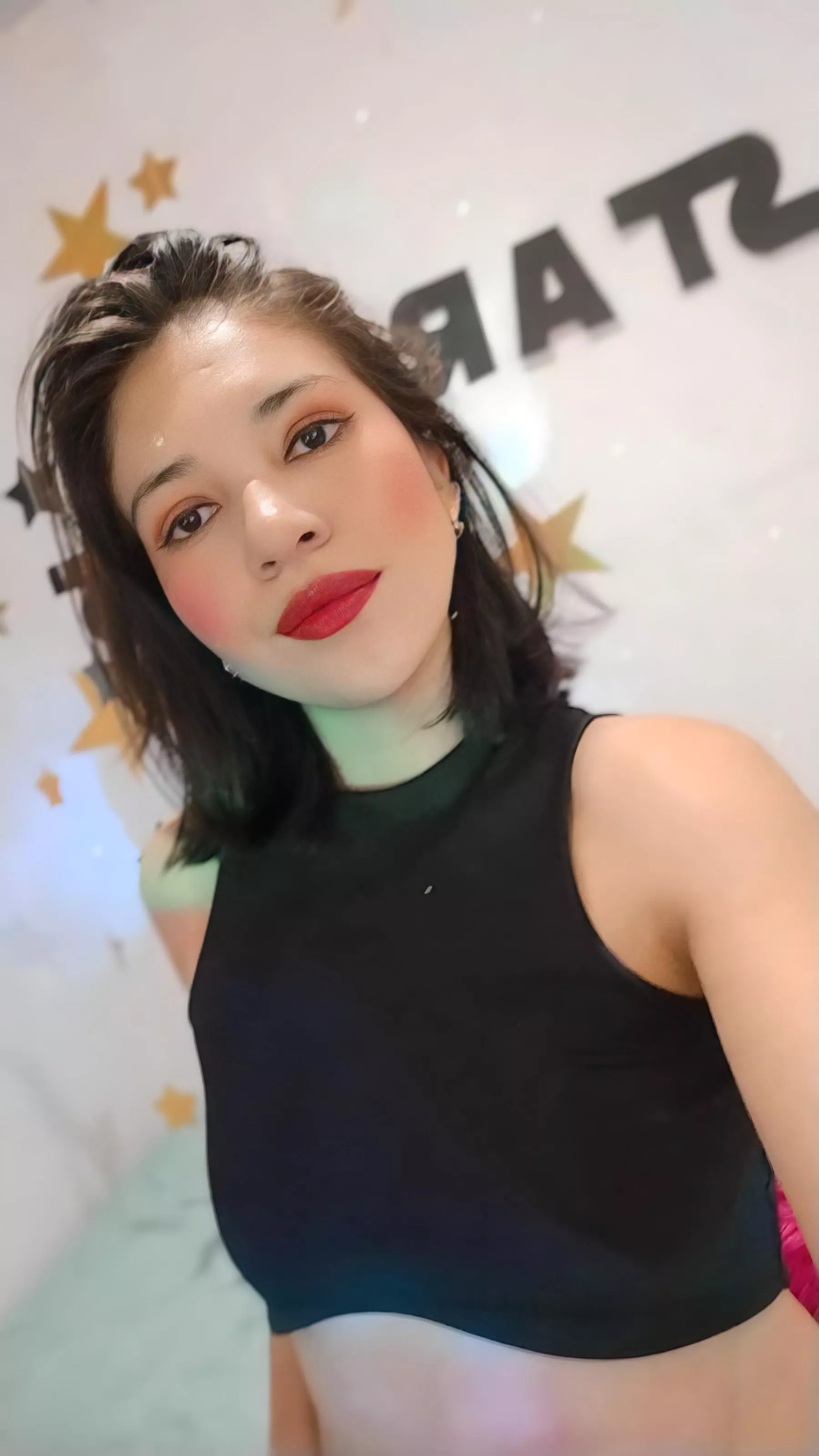 CB: [ lina_bedoya ] Do you like oil and spank on my ass? posted by Lina_bedoya