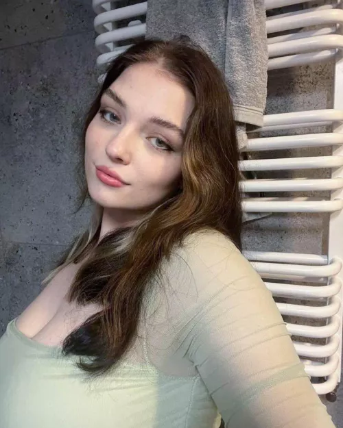 Classy and fancy by Magic_Lillyt