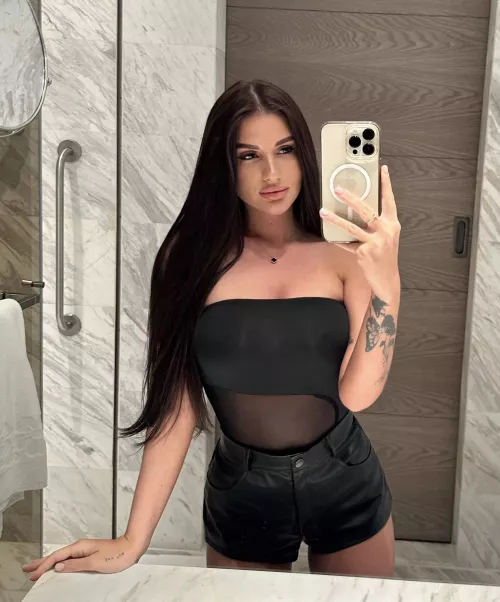 Classy trophy by Letina_51