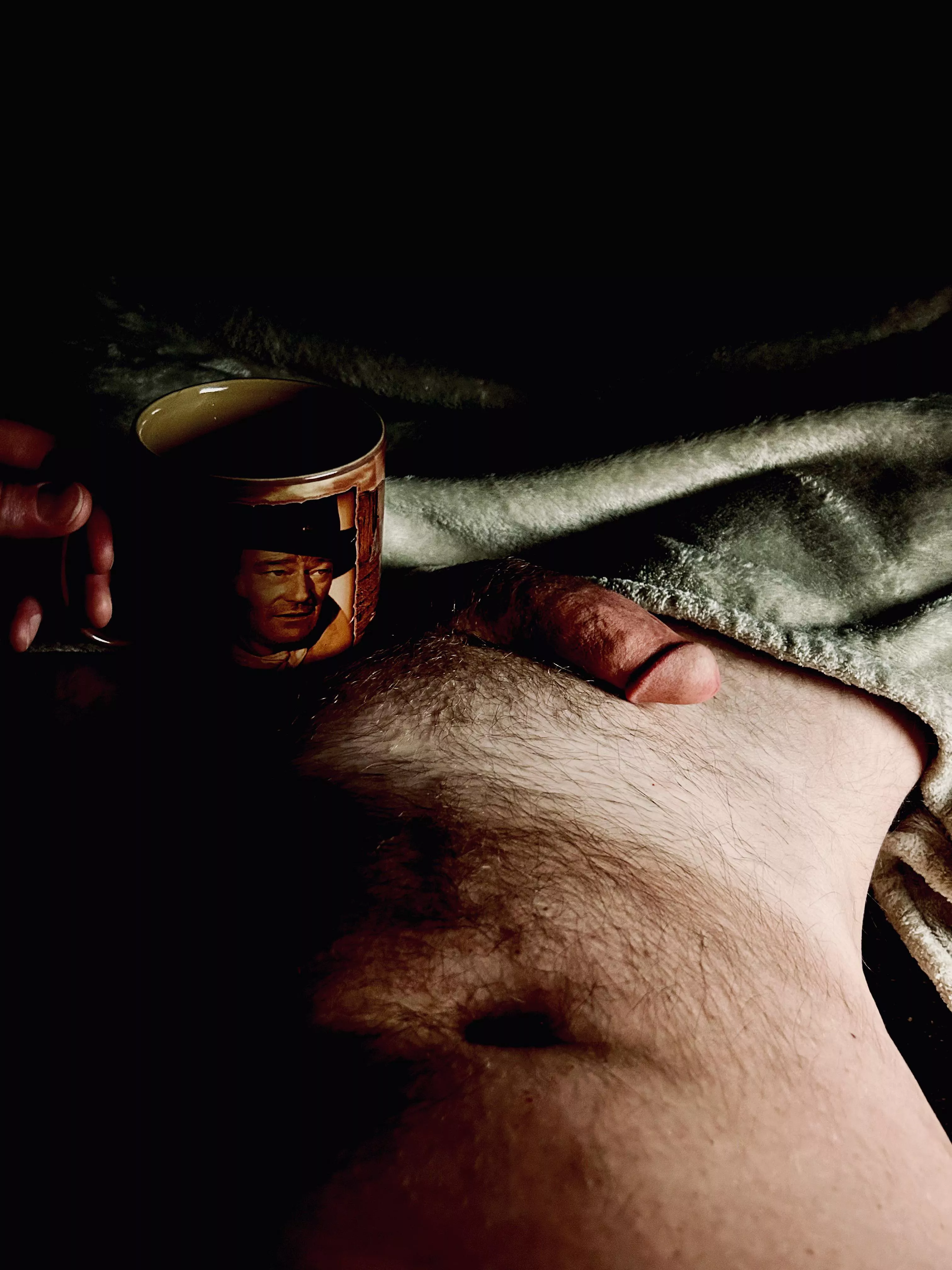 Easing into the weekend  posted by mufasjg