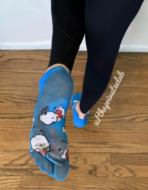 From the tip of my toes, to the tip of your nose! by ThePrivateClub