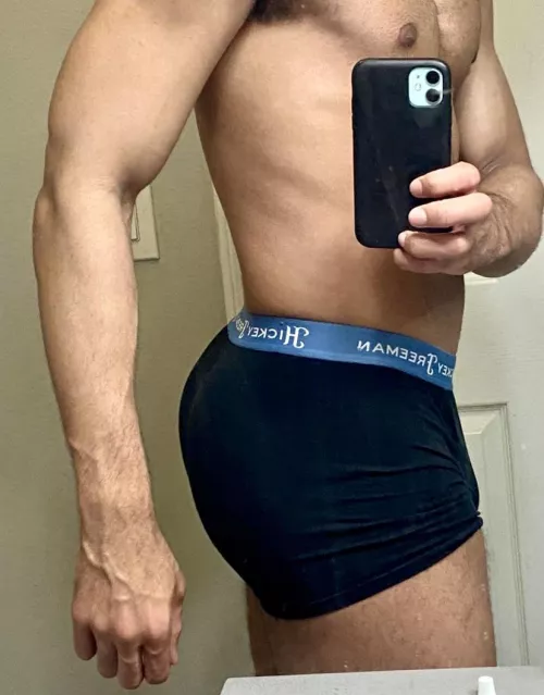 Glutes won't stop growing! by Handsome-Devil1212