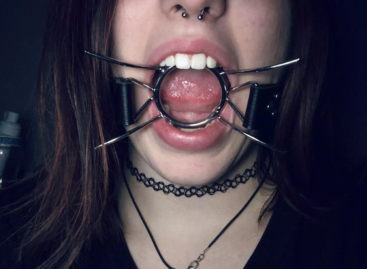 Good Girl  posted by Master_Dom003