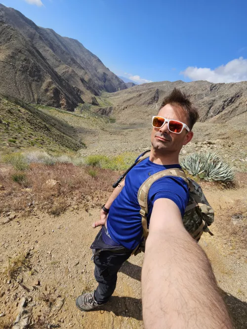 Hanging loose 😉 by Windy528g