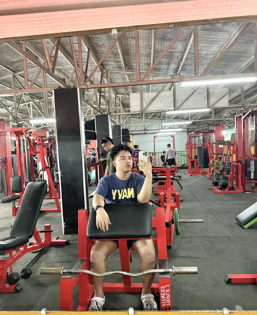 Hiiiii🙃 by Real-Report6341