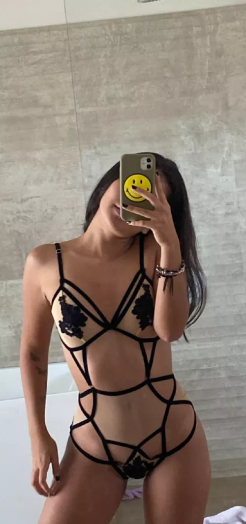 how can I make you happy? by GameVerseYT