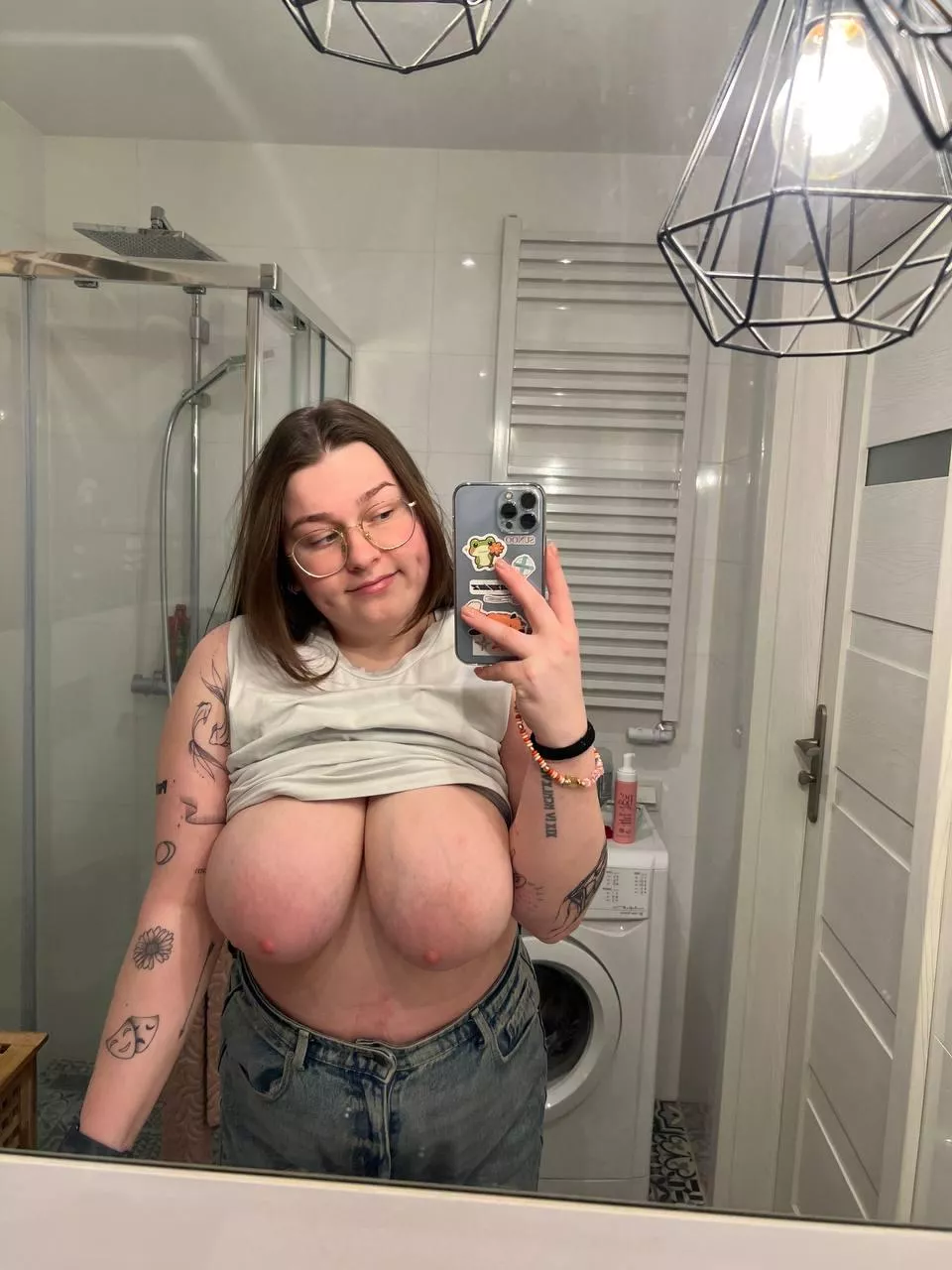 I just need to find a fuckbuddy to suck my weirdos everyday...🙈would you do me this favor???🤭 posted by Kindly-Vegetable-142