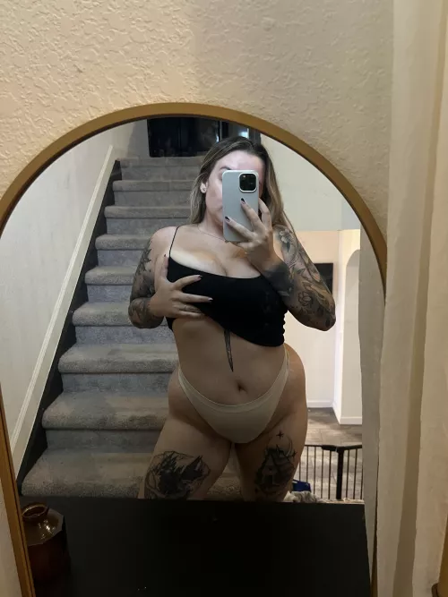 I’d rather be naked  by gabiii_carter