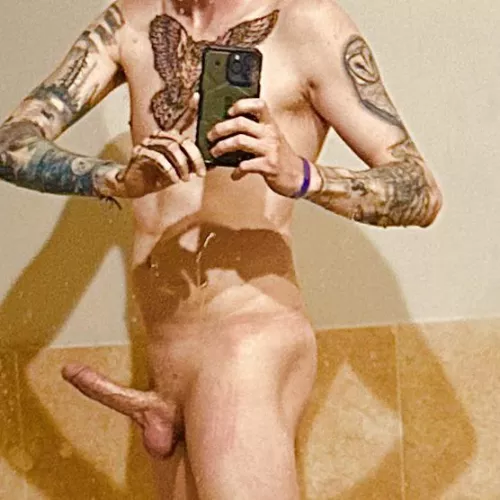 Not my best angle but checkout my new tattoo ;) by Nowrongmoves