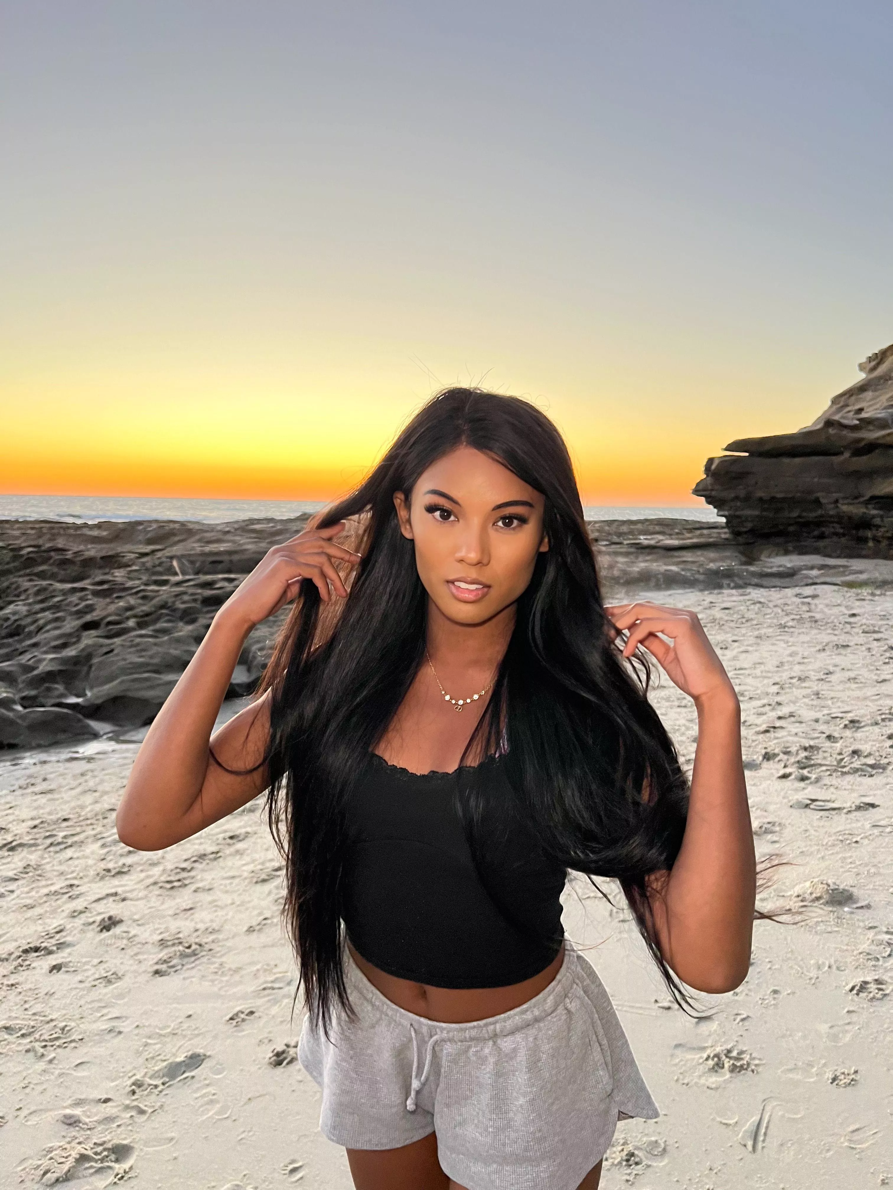 Rate me 1-10? Be honest posted by marblegirl817