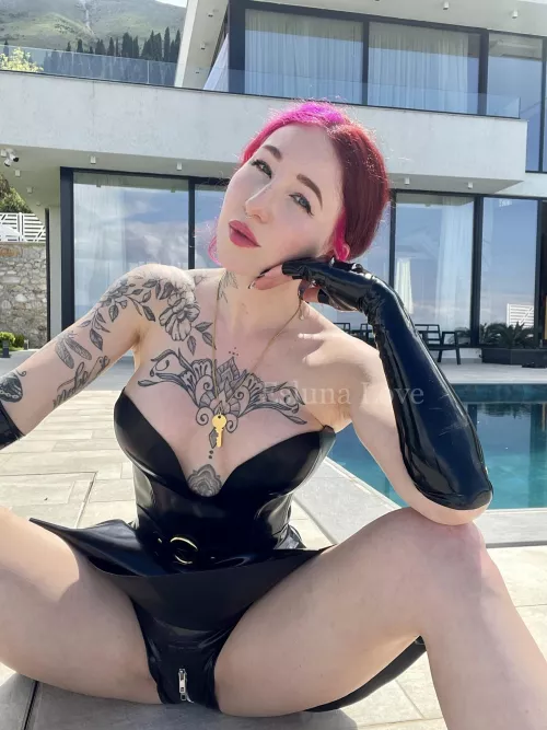 What is your favo latex item?  by Esluna-Love