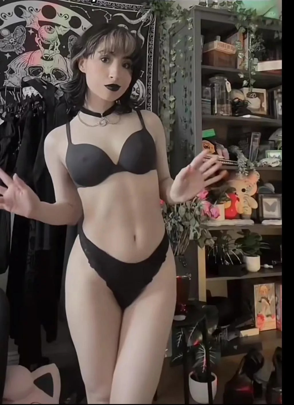 What’s her name? posted by abortedfetus999