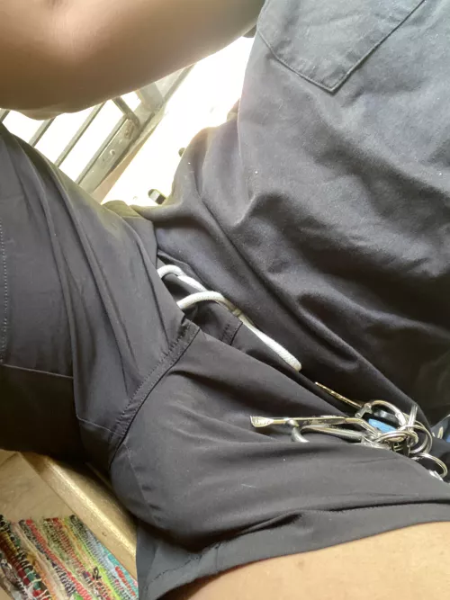 You see this sitting by the pool  by deathbybattleaxe