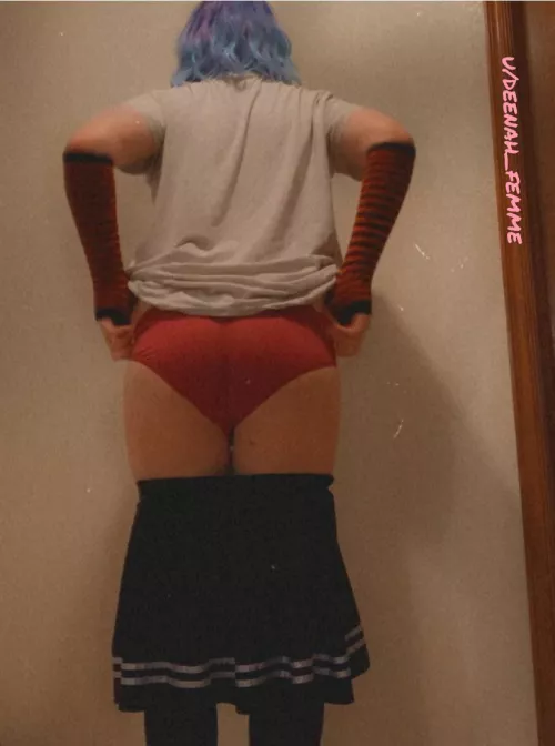 26 anyone like femboys? by deenah_femme