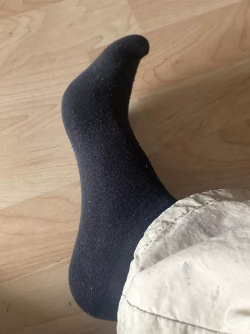 Am i hot tell me in my dm s [F] by ZuZu-chrisi