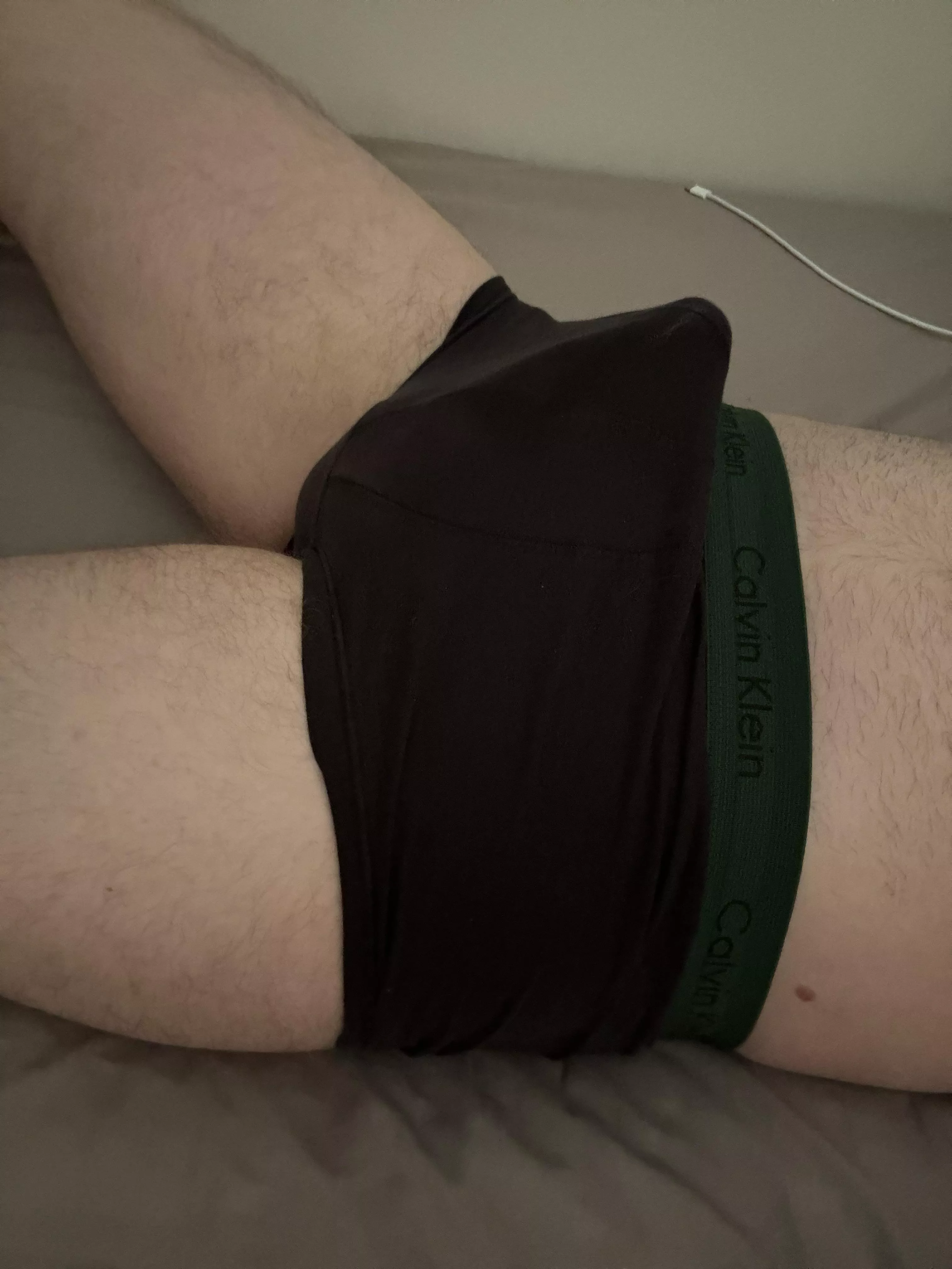 Another Sunday, another stay in bed kinda morning posted by bass_nobody