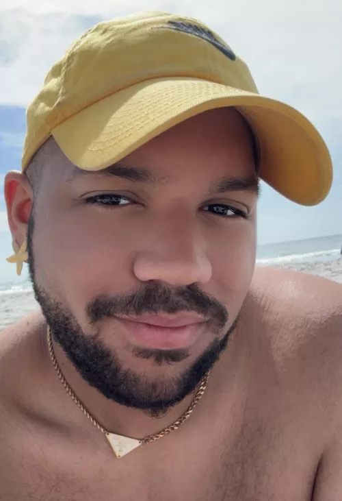 Anyone for a chat or game before bed? by Illustrious-Moose502