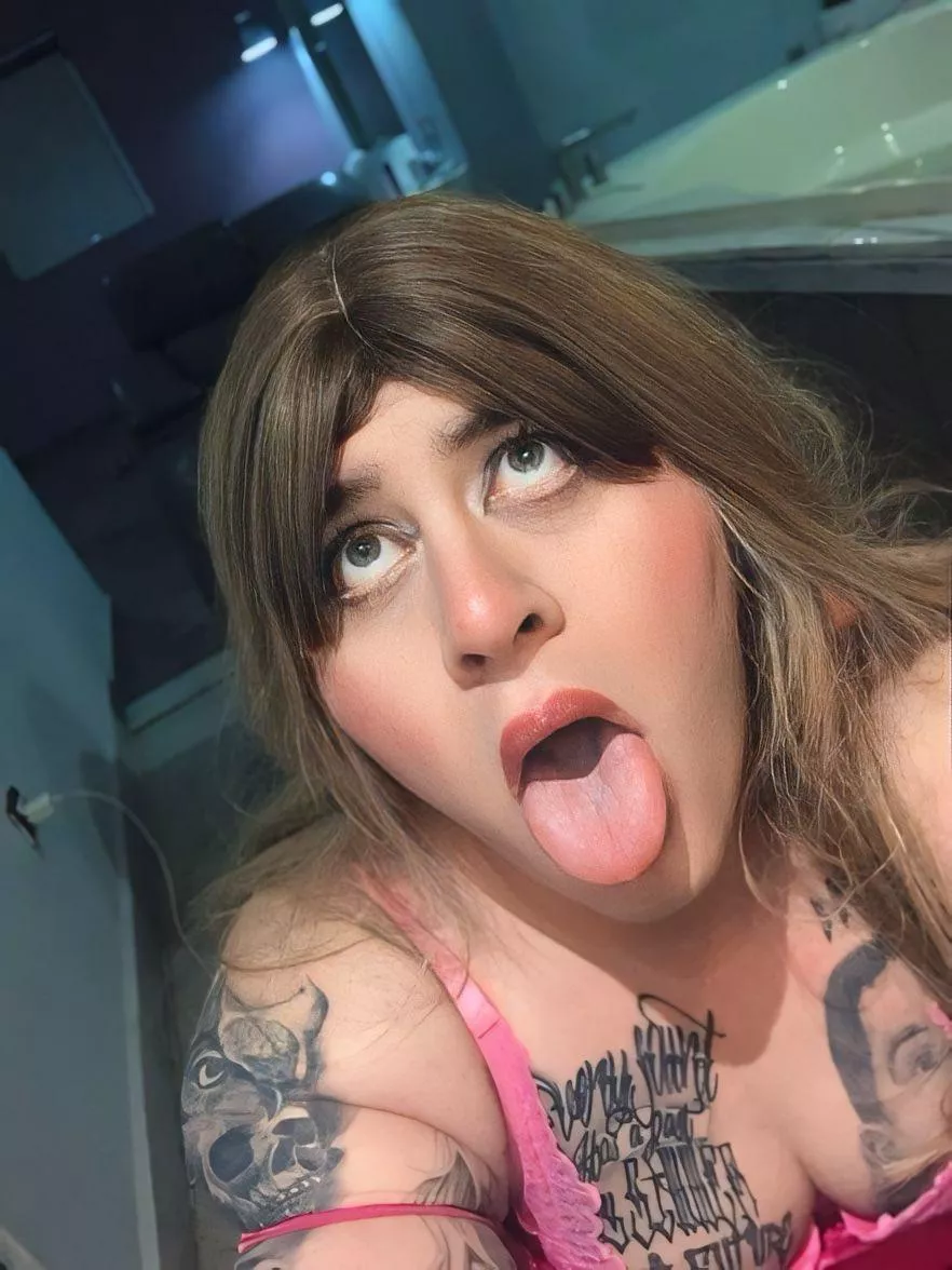 Are you aiming for my mouth or my tits daddy?  posted by Adrikass