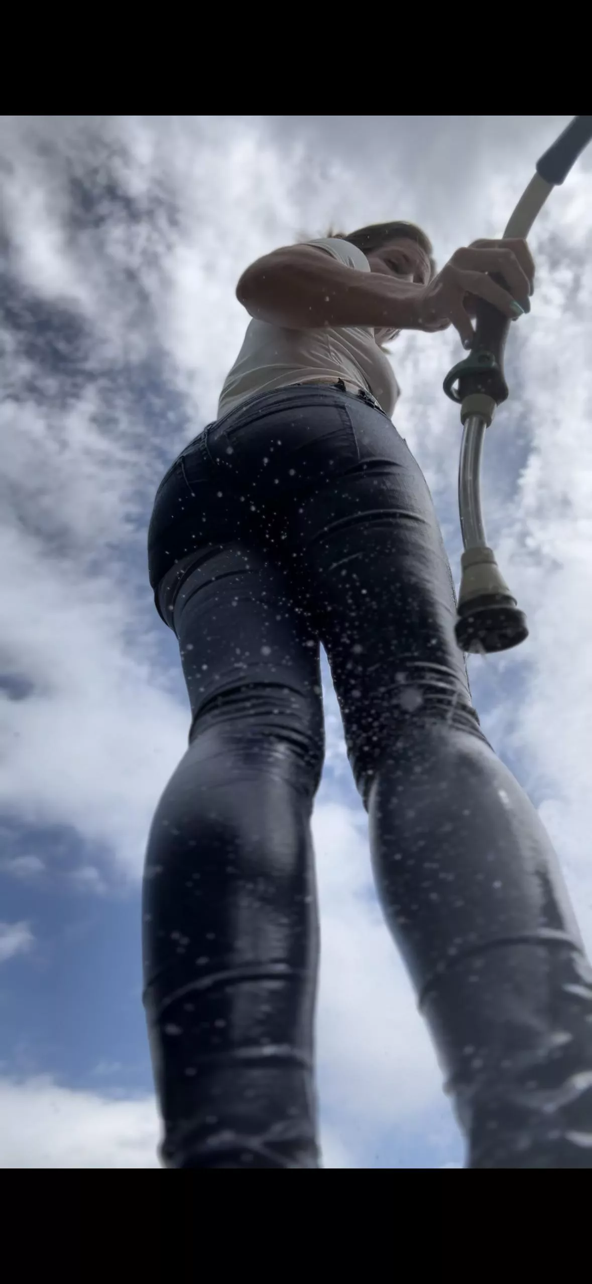 Big and wet  posted by SexysoSexy_OF