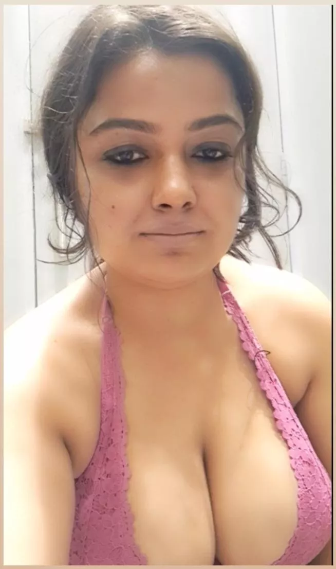 Big enough? posted by whore1247