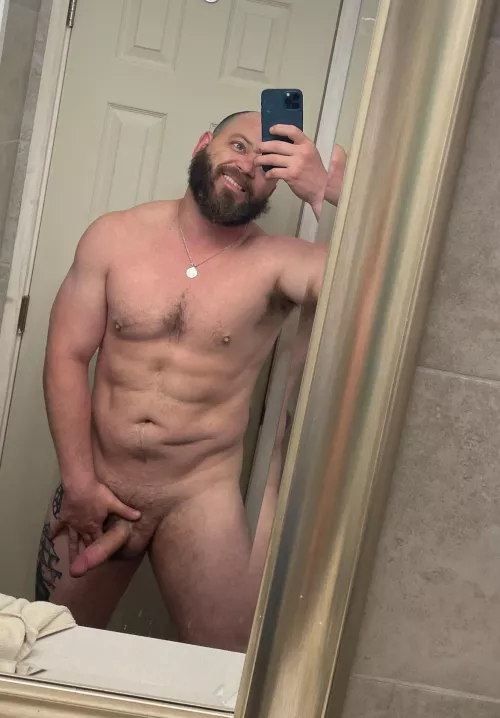 Can I pull off the shaved head (34) by GymDates111