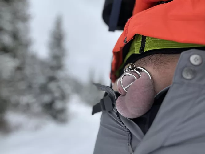 Catch me caged and snowshoeing… by Gizzmo_Duk