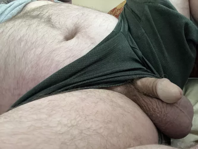 Come hang out with me. by Latabomb