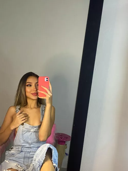 Cozy weekend relaxing at home by xoLuciaaxo