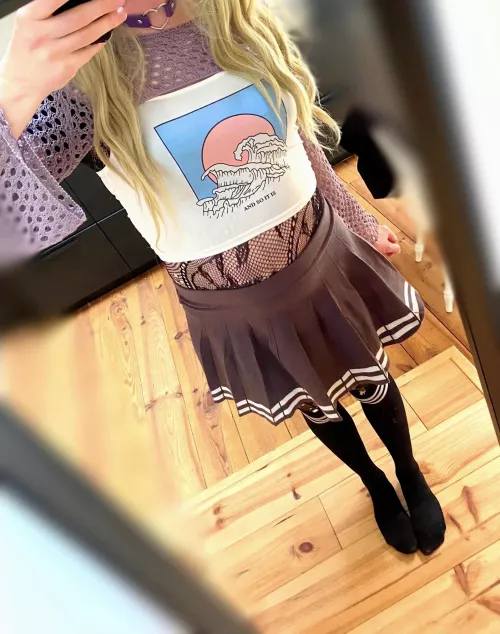 Dressing like this more and more frequently 😵‍💫 by FemboySamanthaSweets