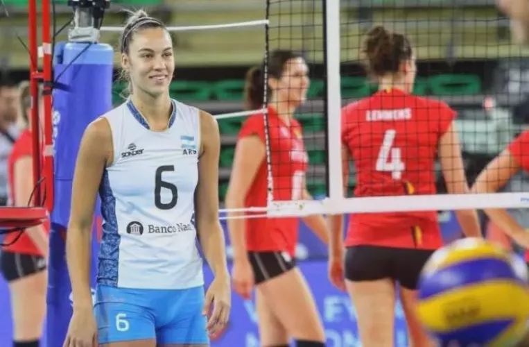 Elina Rodriguez by MarcellusCastleberry