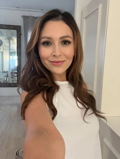 Felling cute and classy today by Routine-Fisherman-98