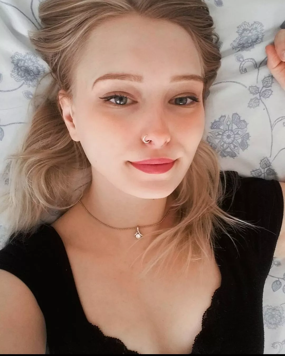 Heading out on a date!  posted by theinsolentbunny