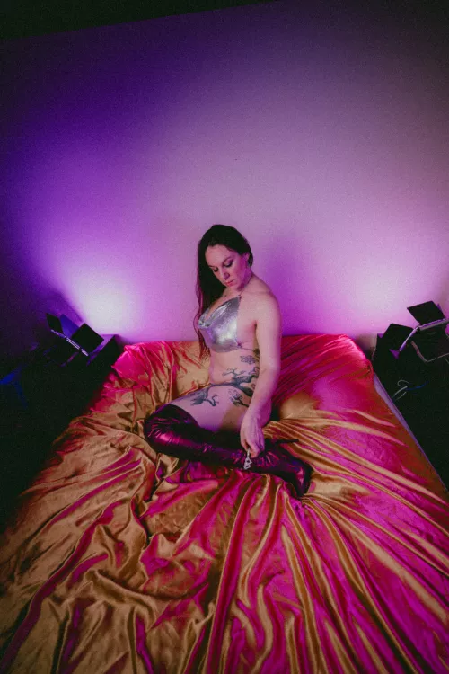 I wanna tempt you 😈 by RemedySkye69