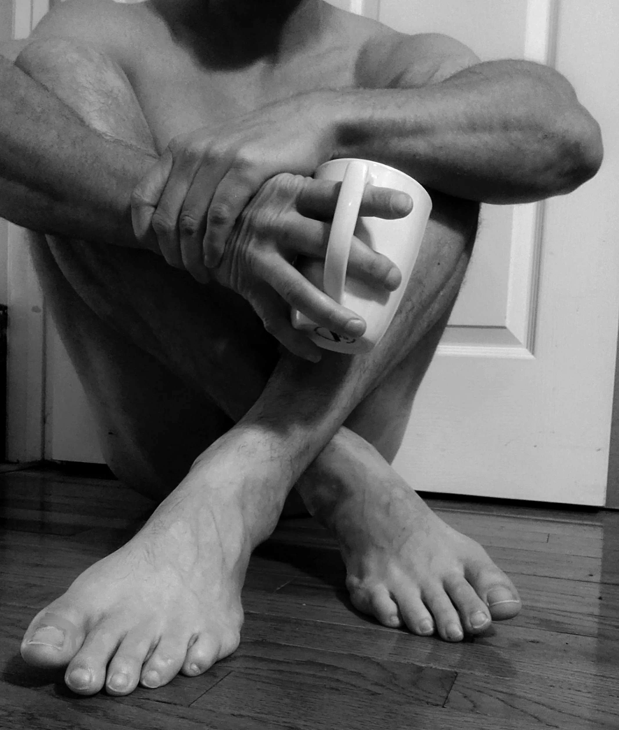 It's not super comfy down here, but I'm willing to share [m] posted by sorta_round_3