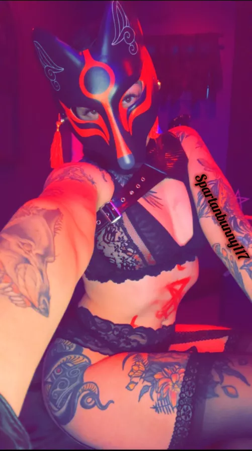 Kitsune mommy🐾 [OC] by spartanbunny117