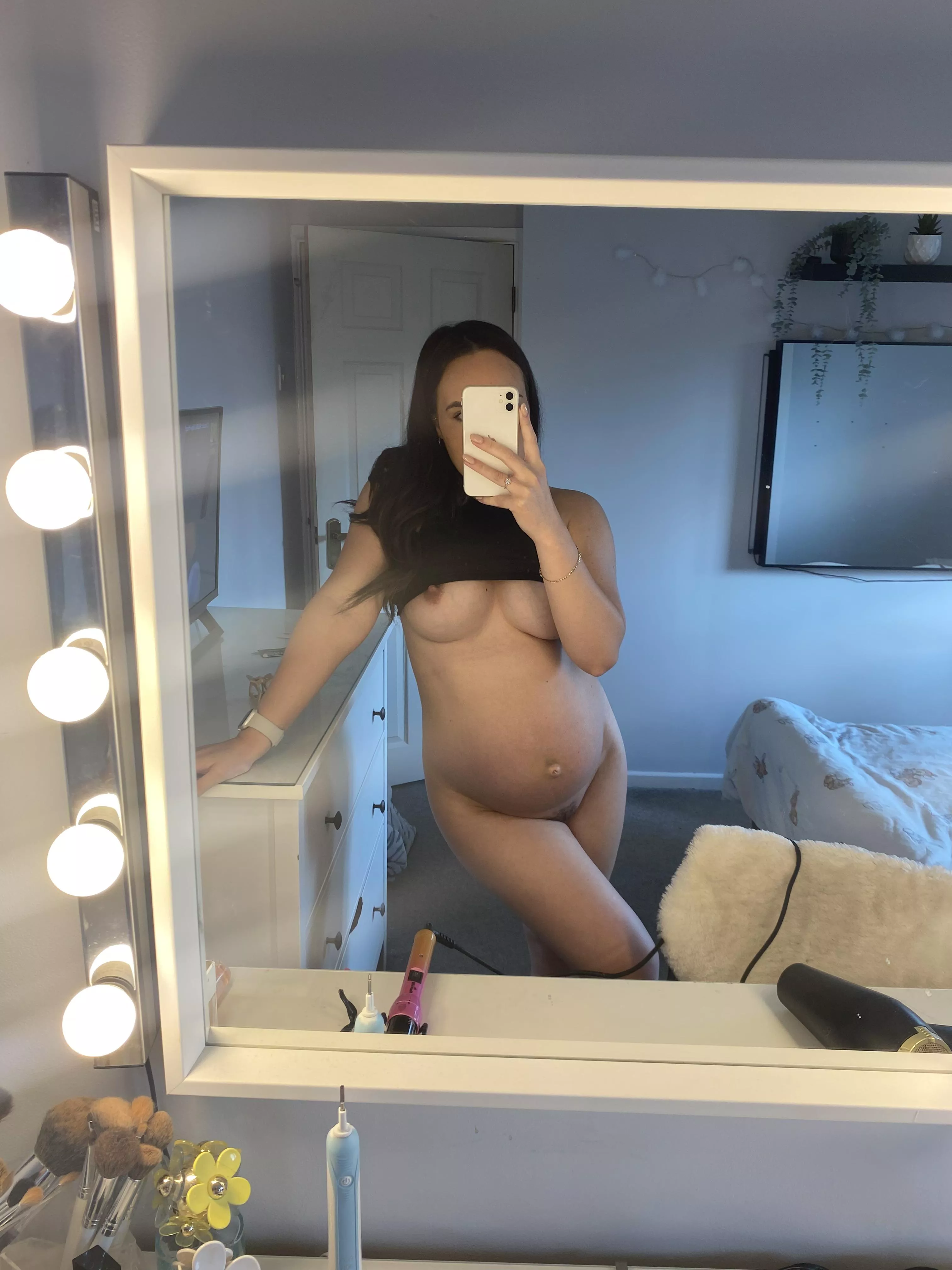 My baby daddy said he doesn’t like my body anymore posted by L0laandlover