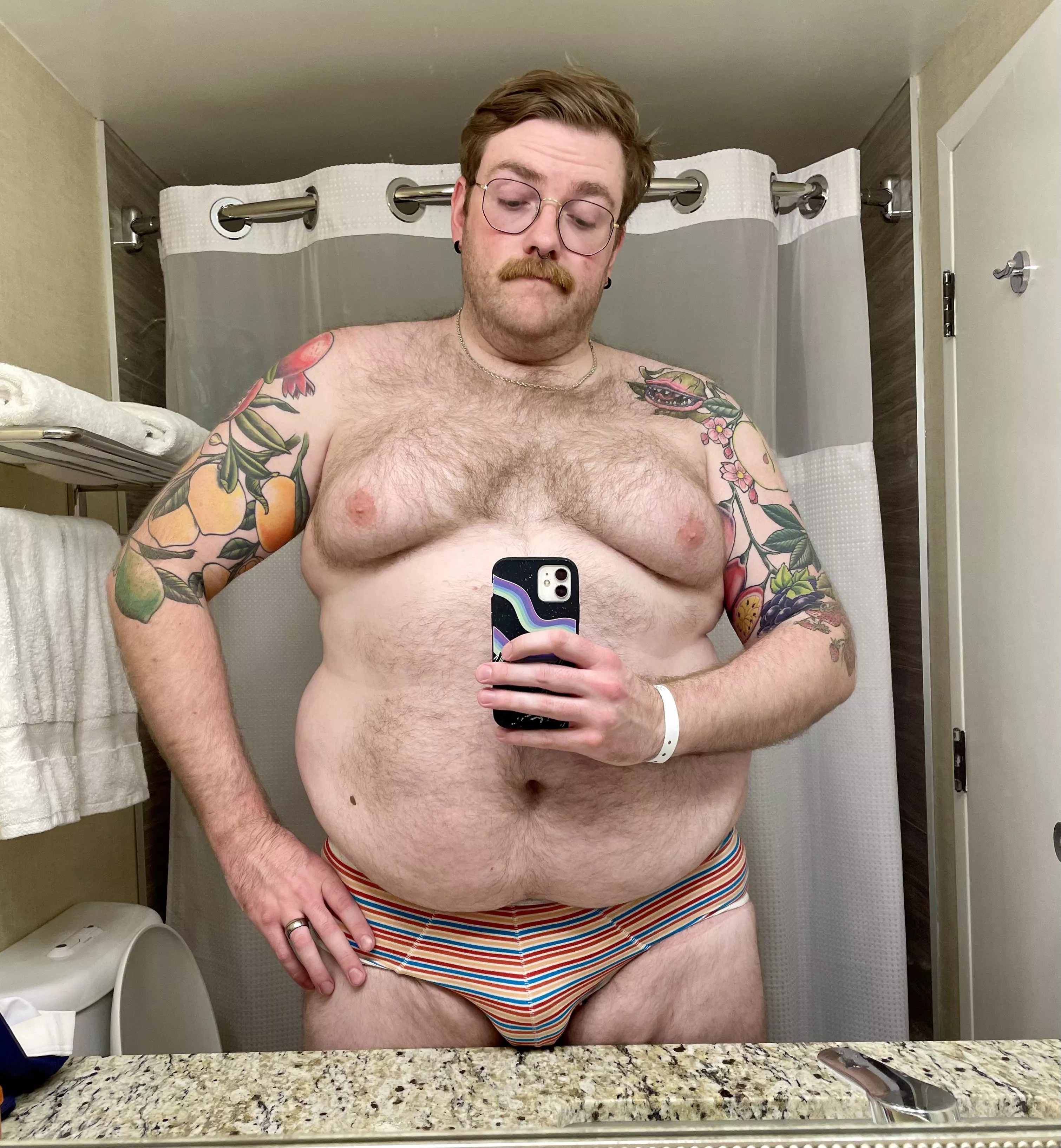 Never pass up that hotel lighting posted by porkysprogress