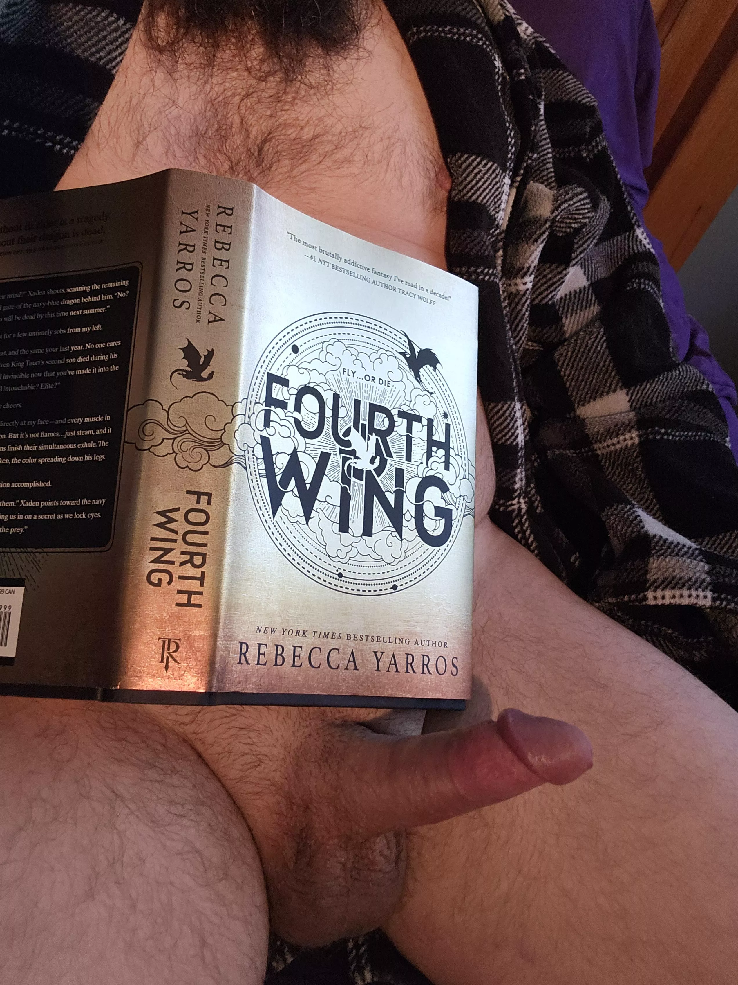 Oh my! Was not expecting that 😳 😏 posted by TheBeardedSeat