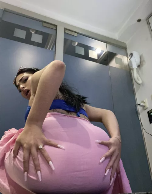 One Piece fan looking for Robin on OF? ok, you found her ;) by SolanaOnSolana